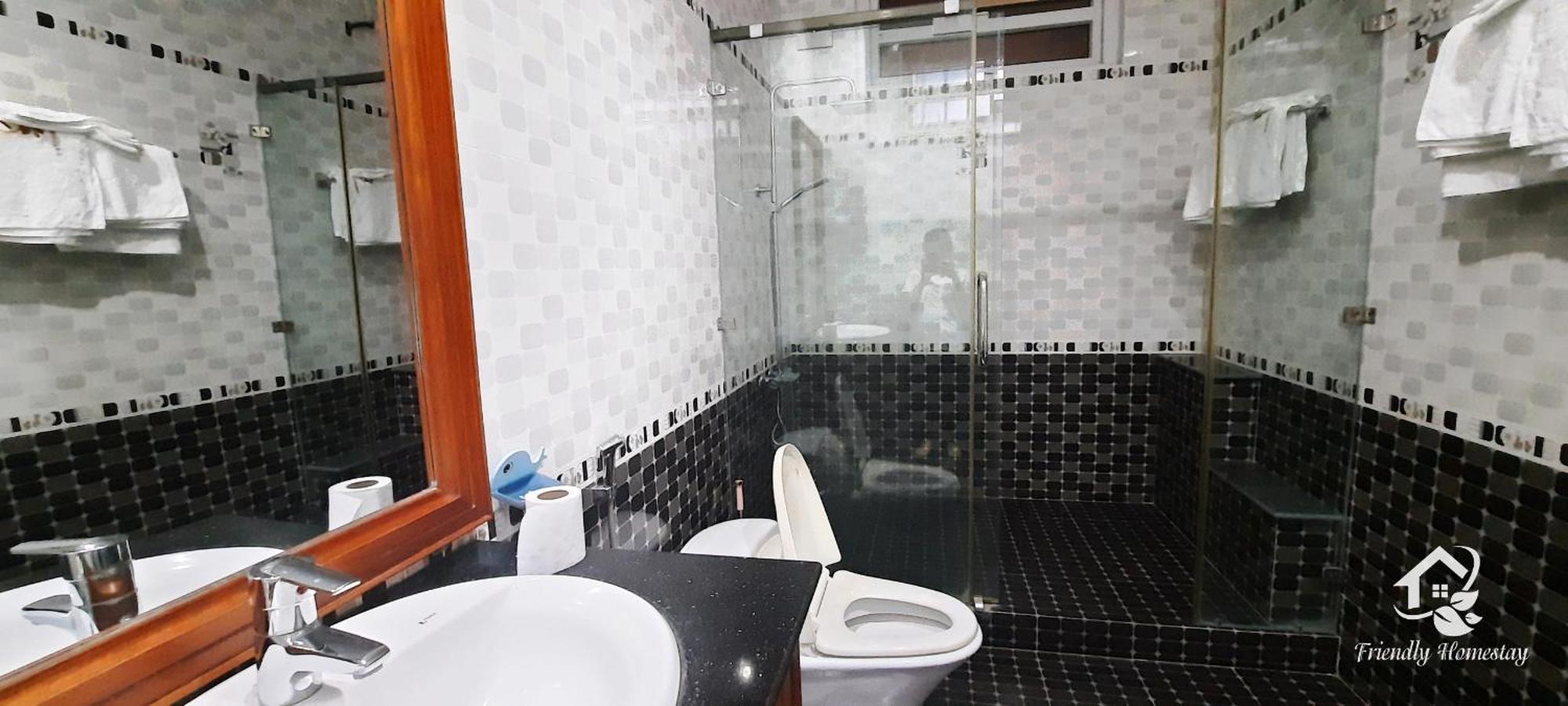 Friendly Homestay كون توم المظهر الخارجي الصورة