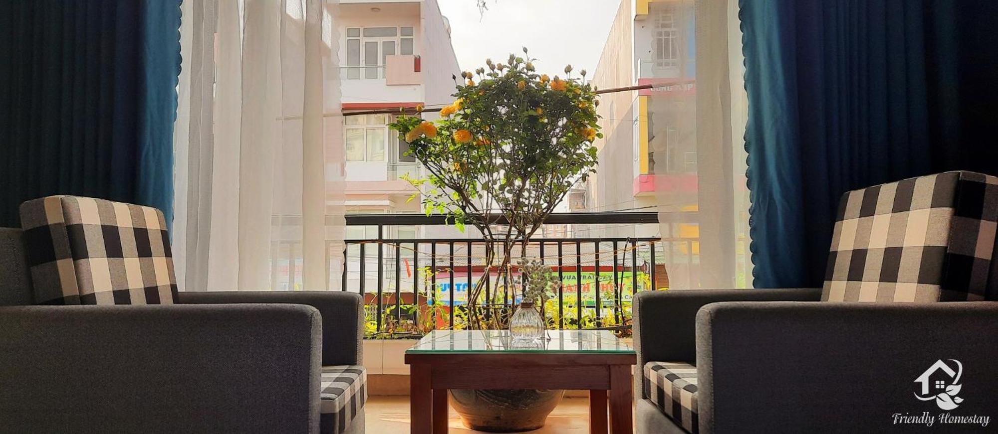 Friendly Homestay كون توم المظهر الخارجي الصورة