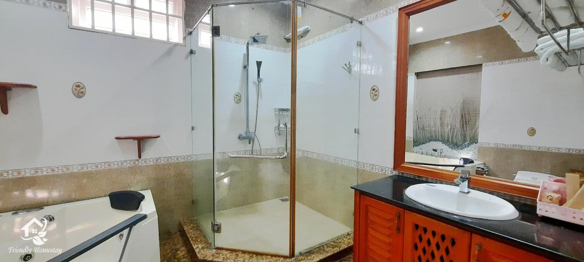 Friendly Homestay كون توم المظهر الخارجي الصورة