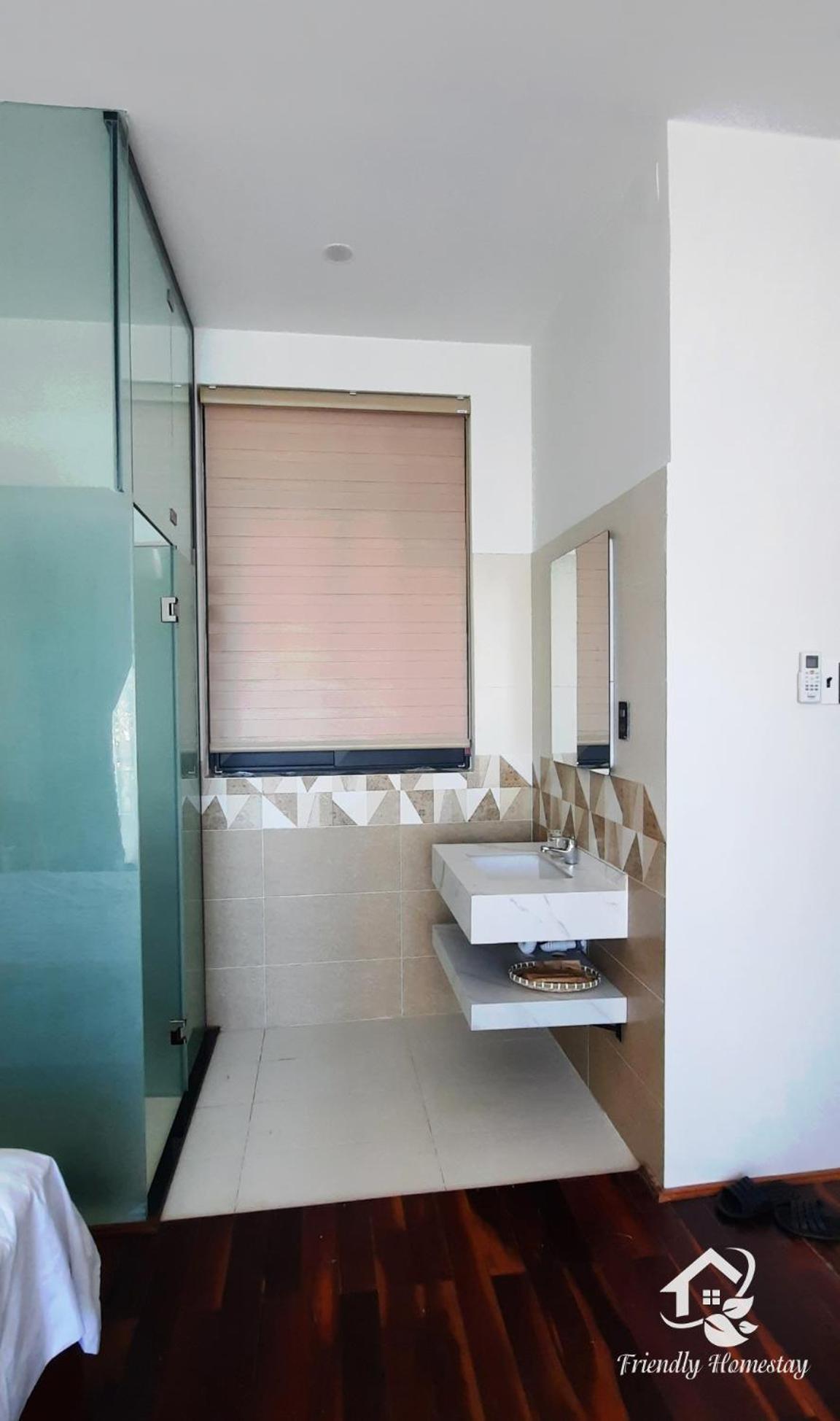 Friendly Homestay كون توم المظهر الخارجي الصورة