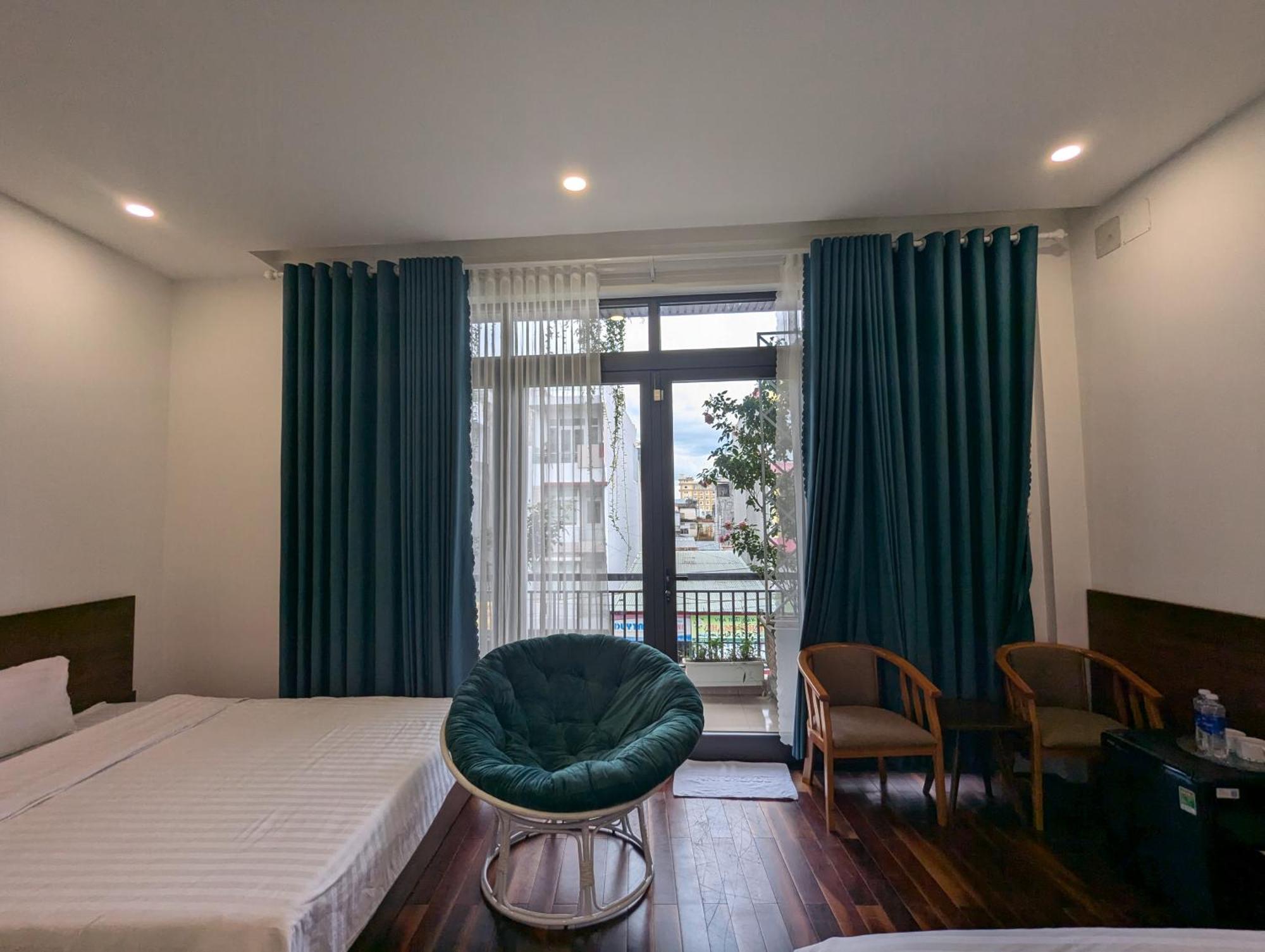 Friendly Homestay كون توم المظهر الخارجي الصورة